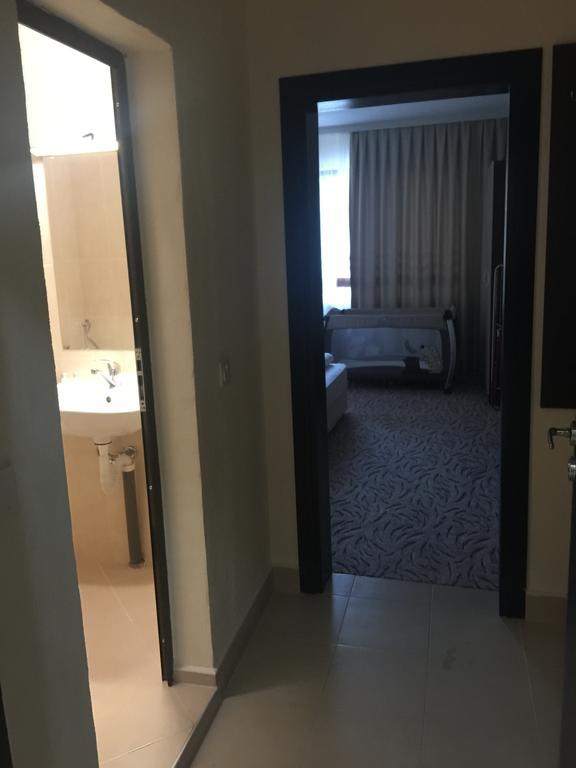 Hotel Deyanira Gorno Dryanovo Exteriör bild