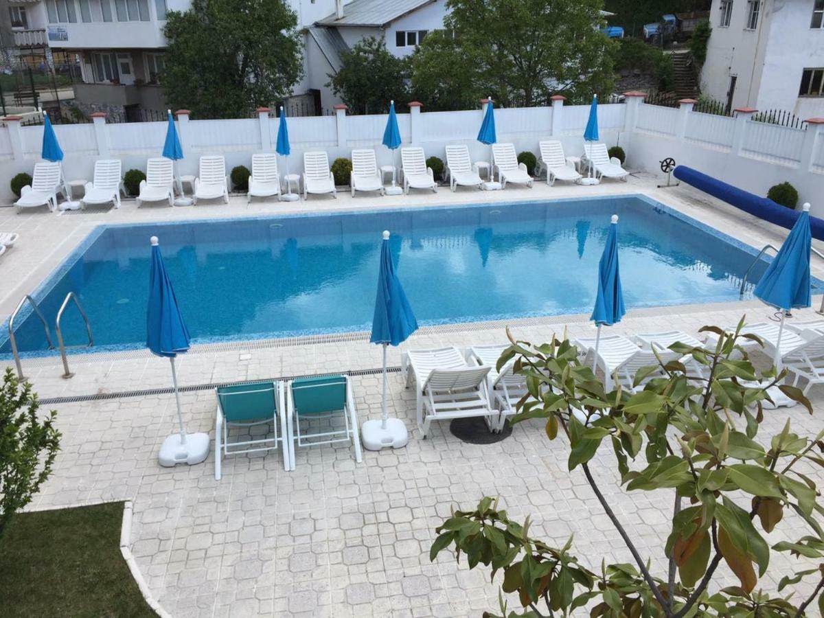 Hotel Deyanira Gorno Dryanovo Exteriör bild